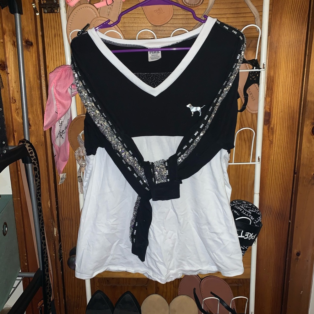 VS PINK Long Sleeve Tee